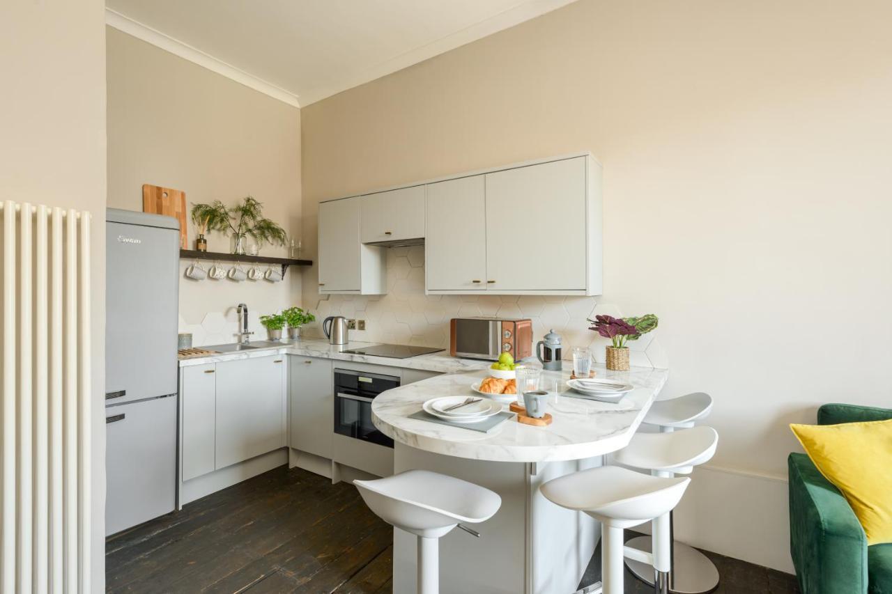 Spacious 2Br Leith Apartment Edinburgh Exterior photo